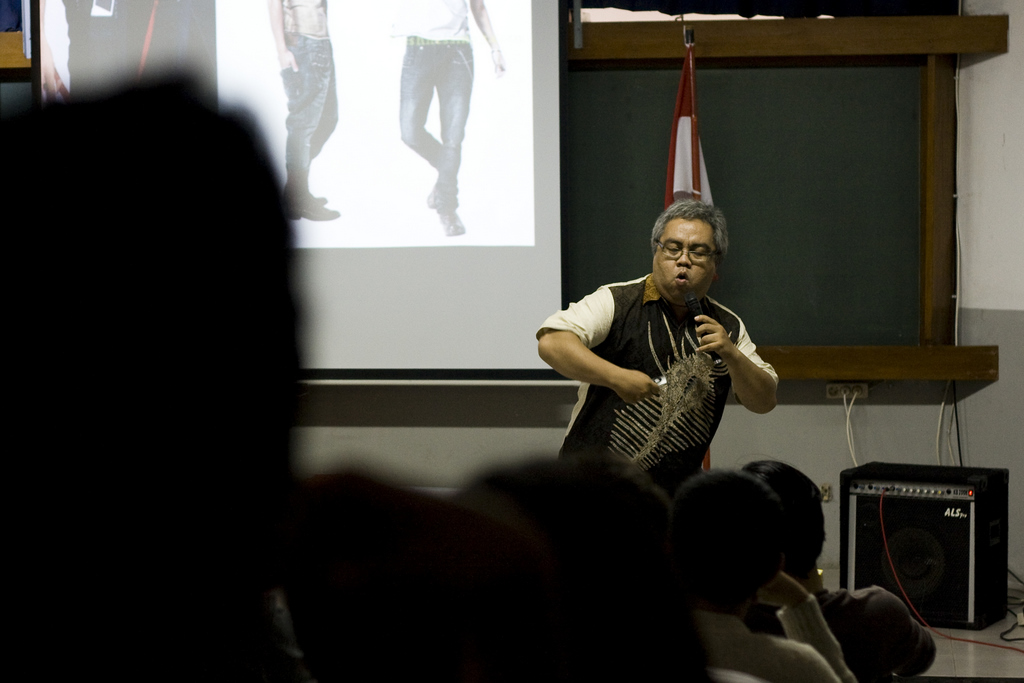 dr-yan-yan-sunarya-msn-figur-eksentrik-dunia-pendidikan-itb
