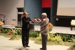 bersama-orang-tua-mahasiswa-itb-berikan-pendidikan-terbaik