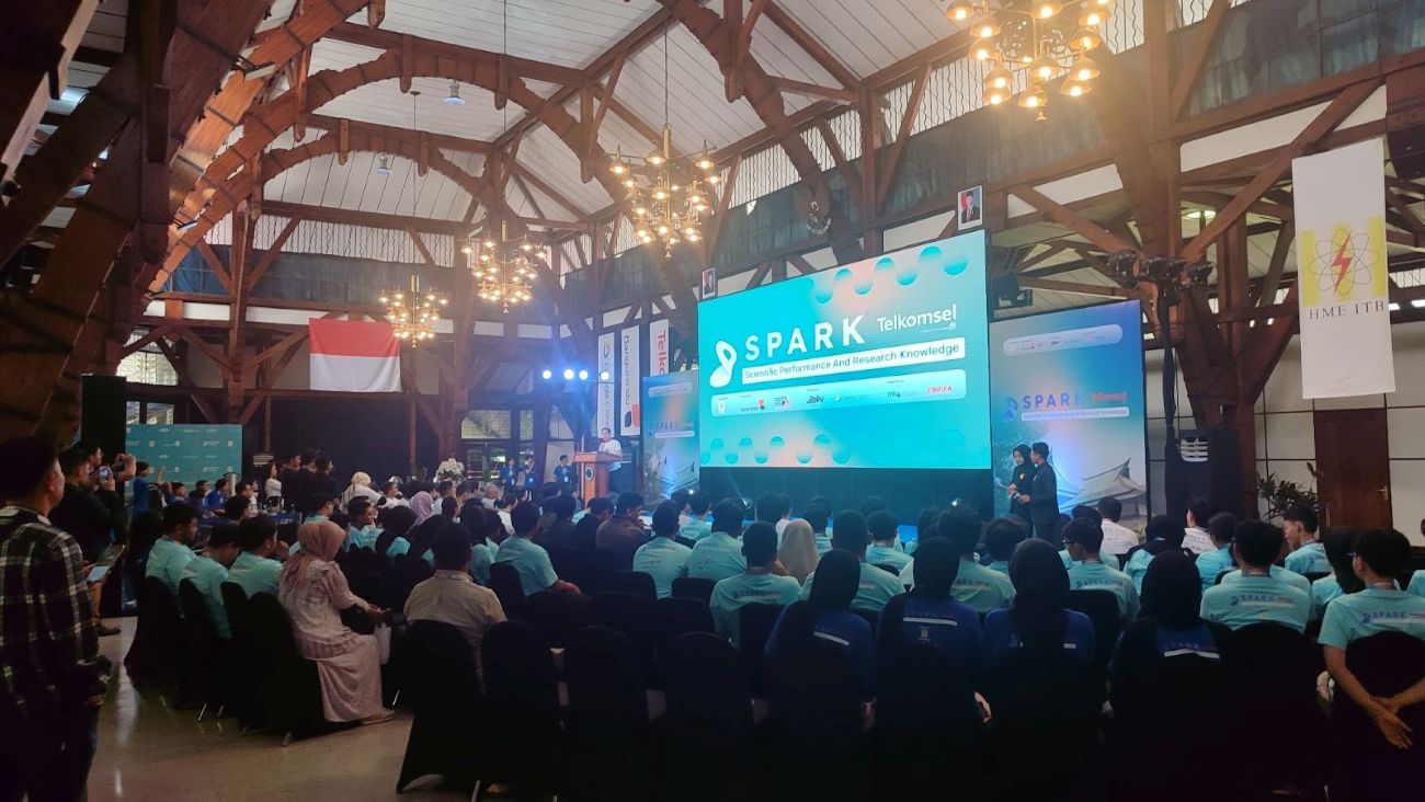 spark-telkomsel-2025-dorong-inovasi-ai-di-indonesia