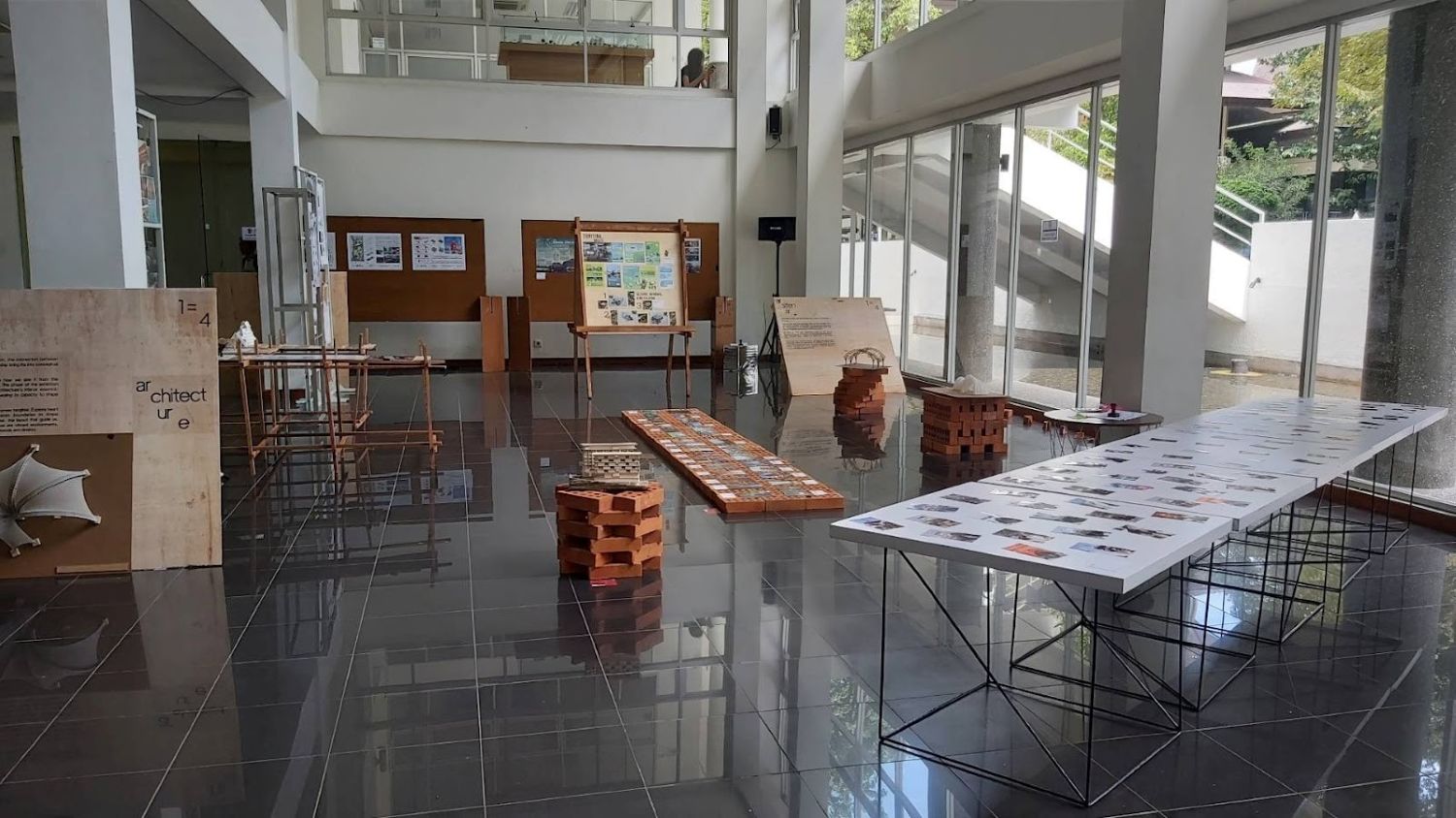 pameran-14-arsitenar-arsitektur-dalam-empat-lapisan