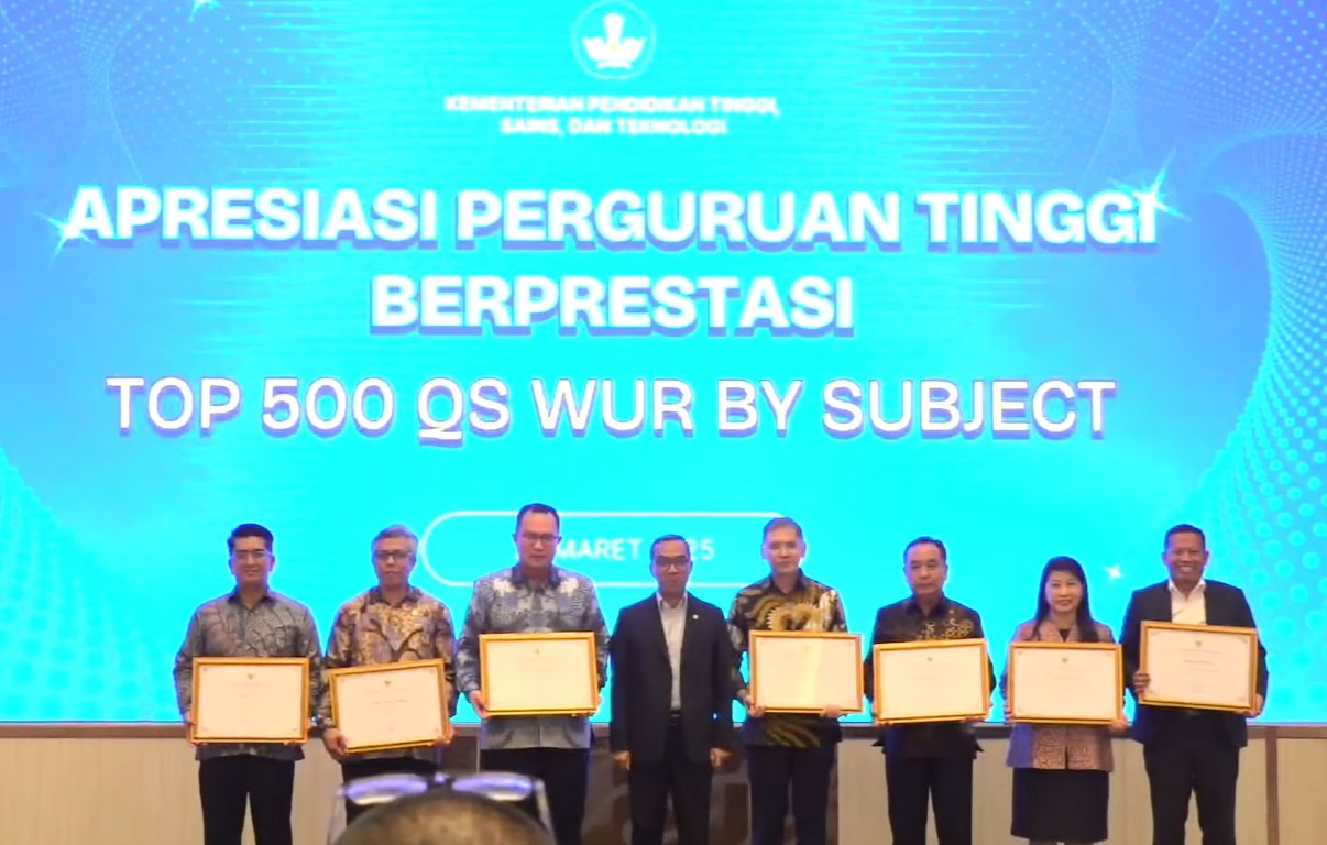 3-bidang-ilmu-itb-masuk-top-150-dunia-dalam-qs-world-university-rankings-by-subject-2025