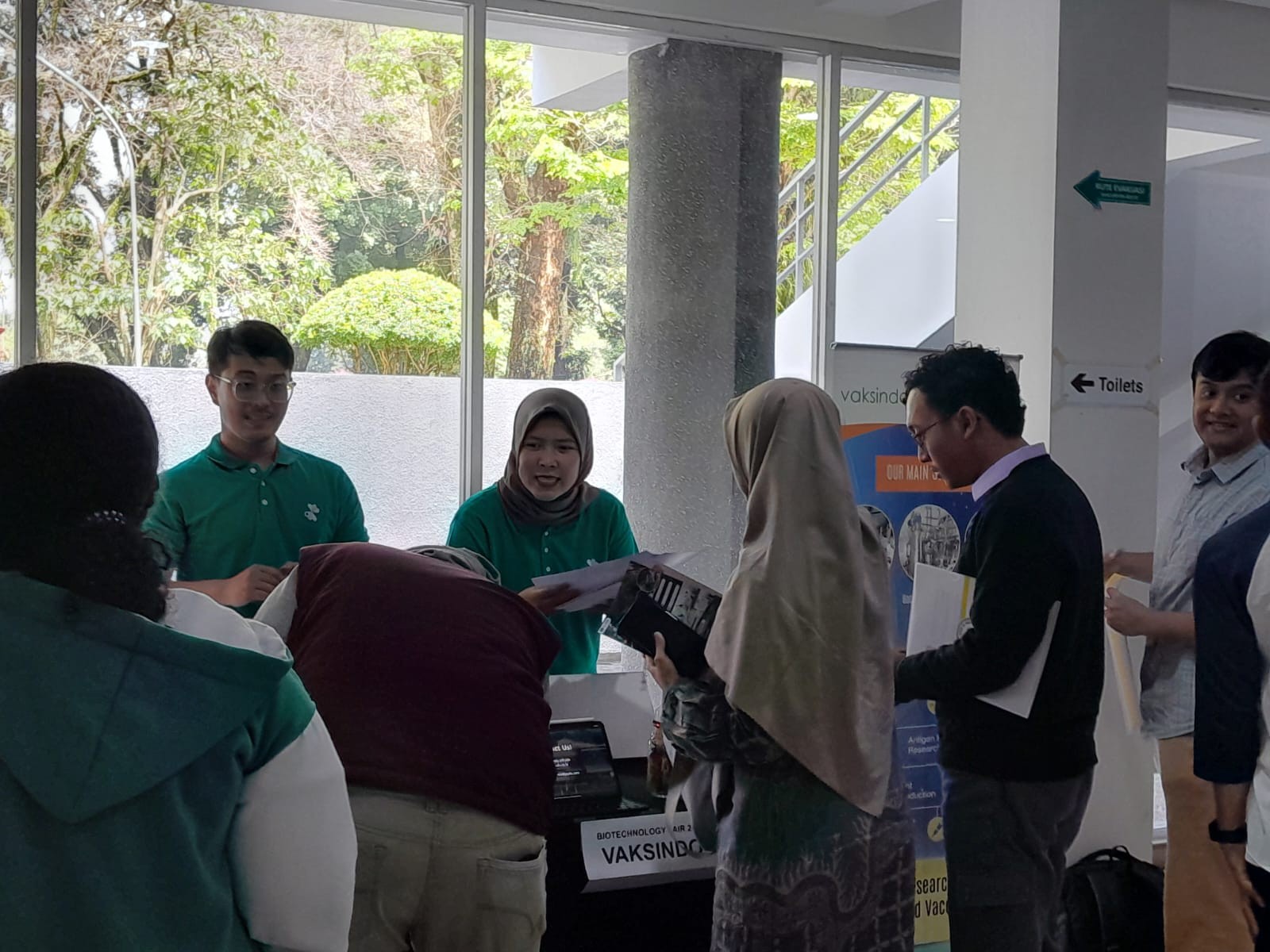 biotechnology-fair-2025-academia-and-industry-synergy-for-the-future-of-biotechnology-in-indonesia