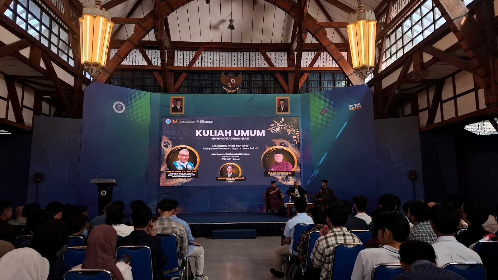 iman-dan-ilmu-tak-terpisahkan-pesan-harmoni-dari-kuliah-umum-agama-islam