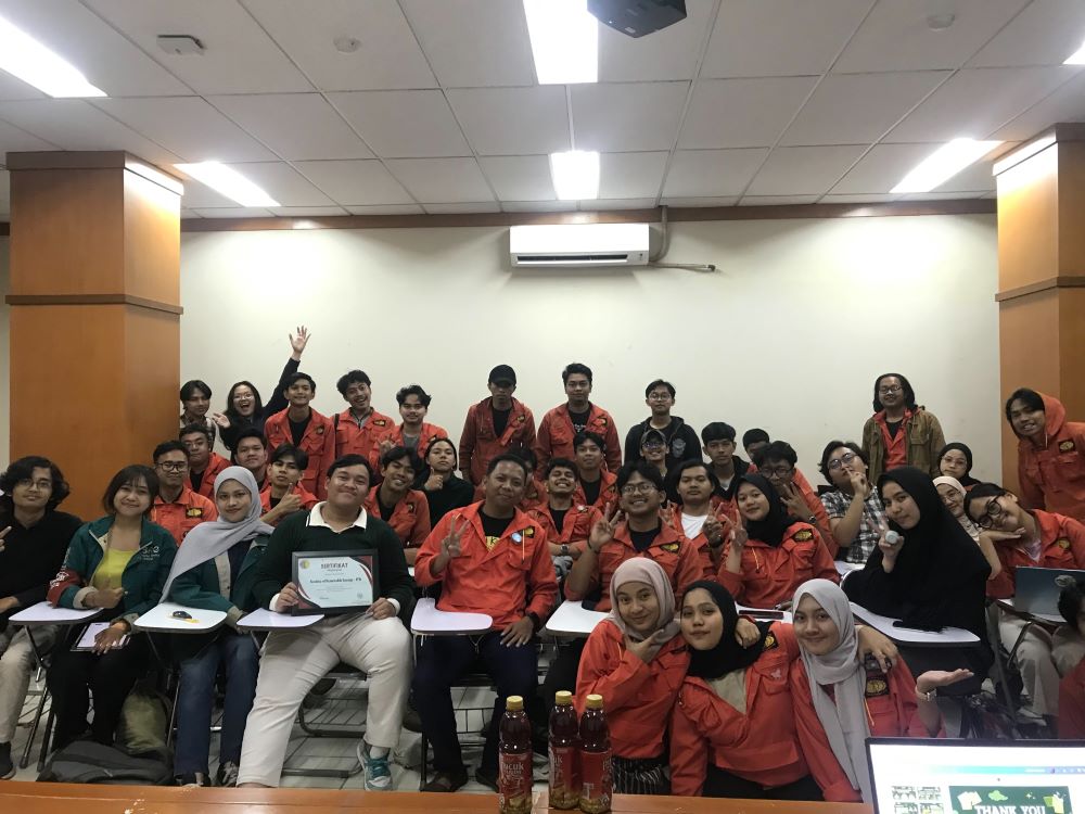 diskusi-sre-x-hima-tg-terra-itb-menakar-peluang-dan-tantangan-transisi-energi-bersih-indonesia