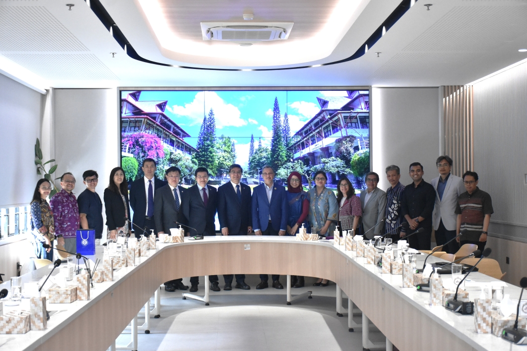 itb-dan-tsinghua-university-perkuat-kerja-sama-multidisiplin-di-bidang-sains-dan-teknologi