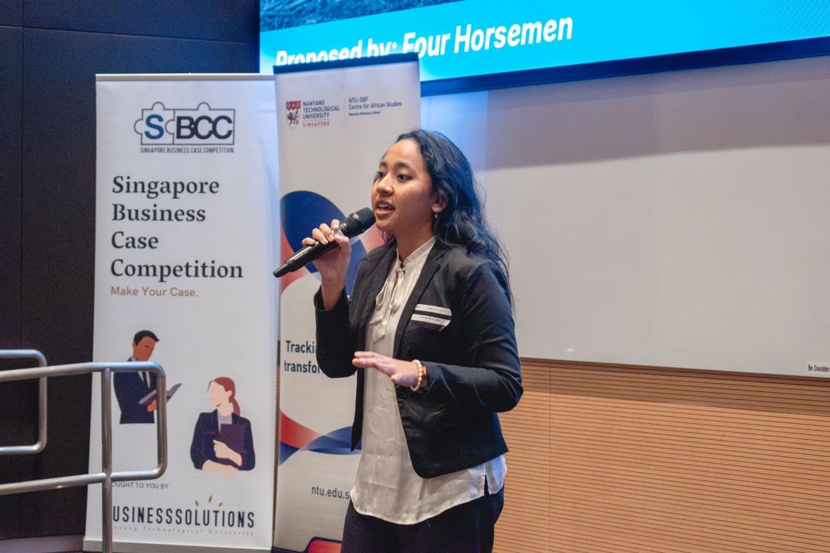 itb-student-team-wins-international-recognition-in-singapore-with-vaccine-distribution-solution-for-west-africa