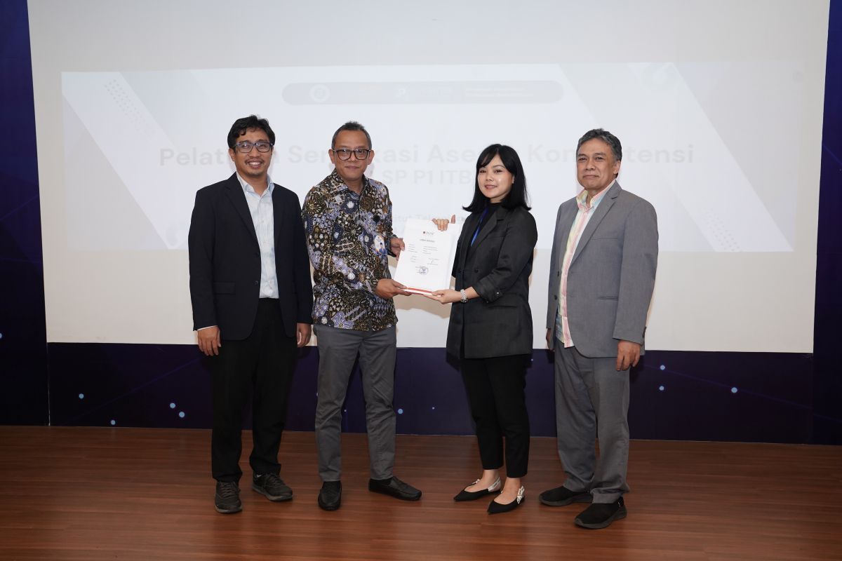 itb-menerima-penyerahan-dokumen-skema-yang-telah-diverifikasi-bnsp