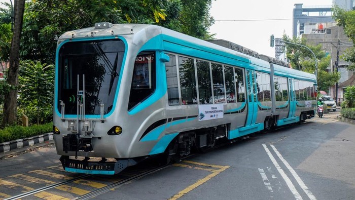trem-otonom-kolaborasi-itb-pt-inka-solusi-transportasi-ramah-lingkungan-dan-berteknologi-tinggi