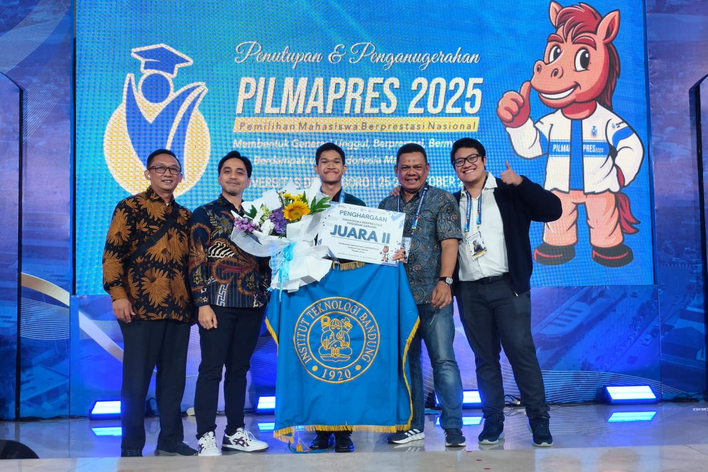 mahasiswa-berprestasi-itb-raih-terbaik-2-nasional