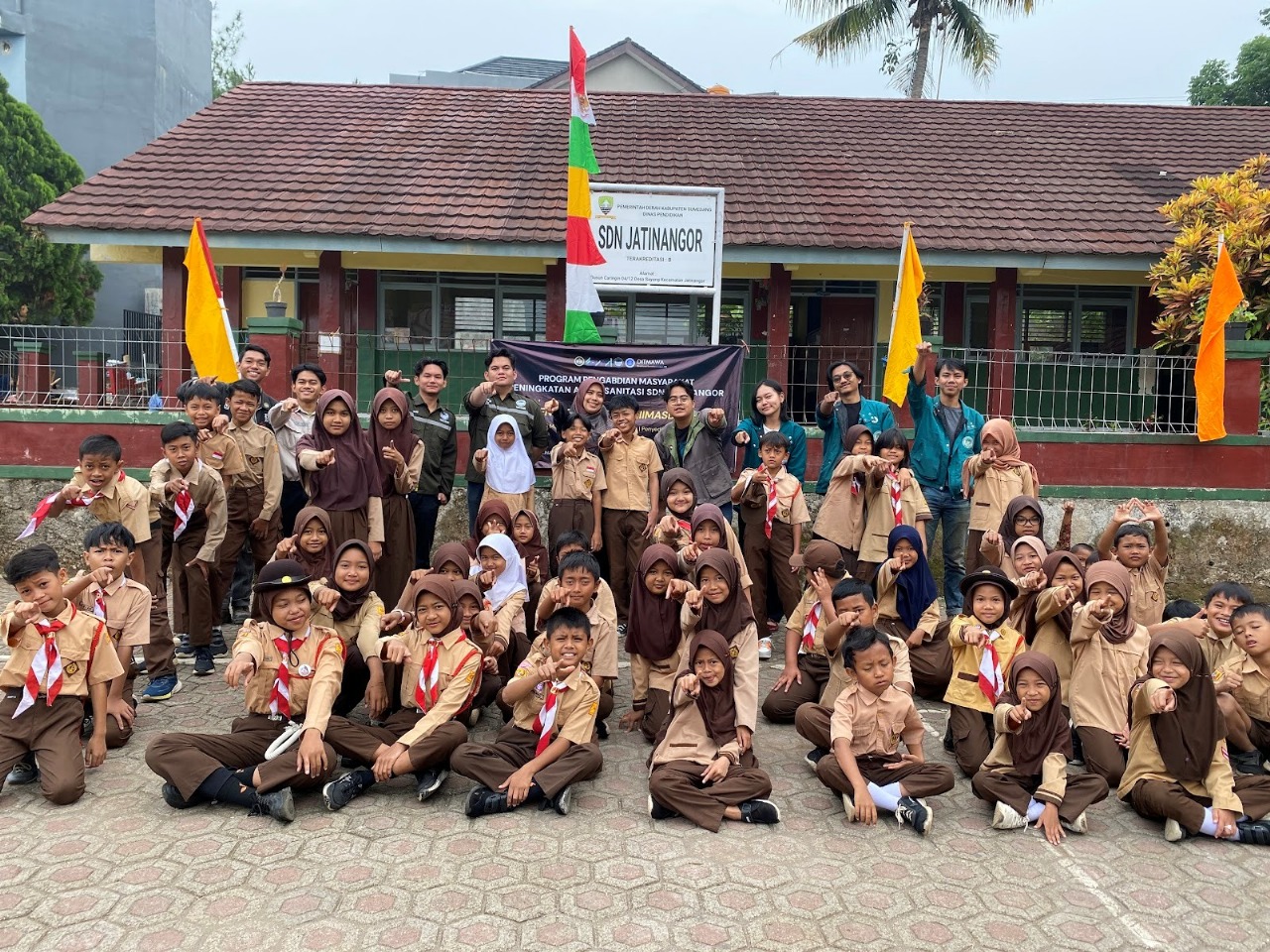 dari-energi-potensial-hingga-pupuh-sunda-envrz-kmil-itb-ajak-anak-anak-belajar-lebih-menyenangkan