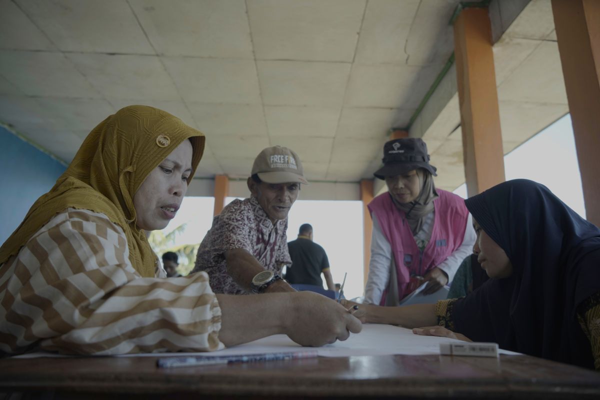 cross-disciplinary-collaboration-fosters-a-culture-of-disaster-preparedness-in-pulo-madu-village-south-sulawesi