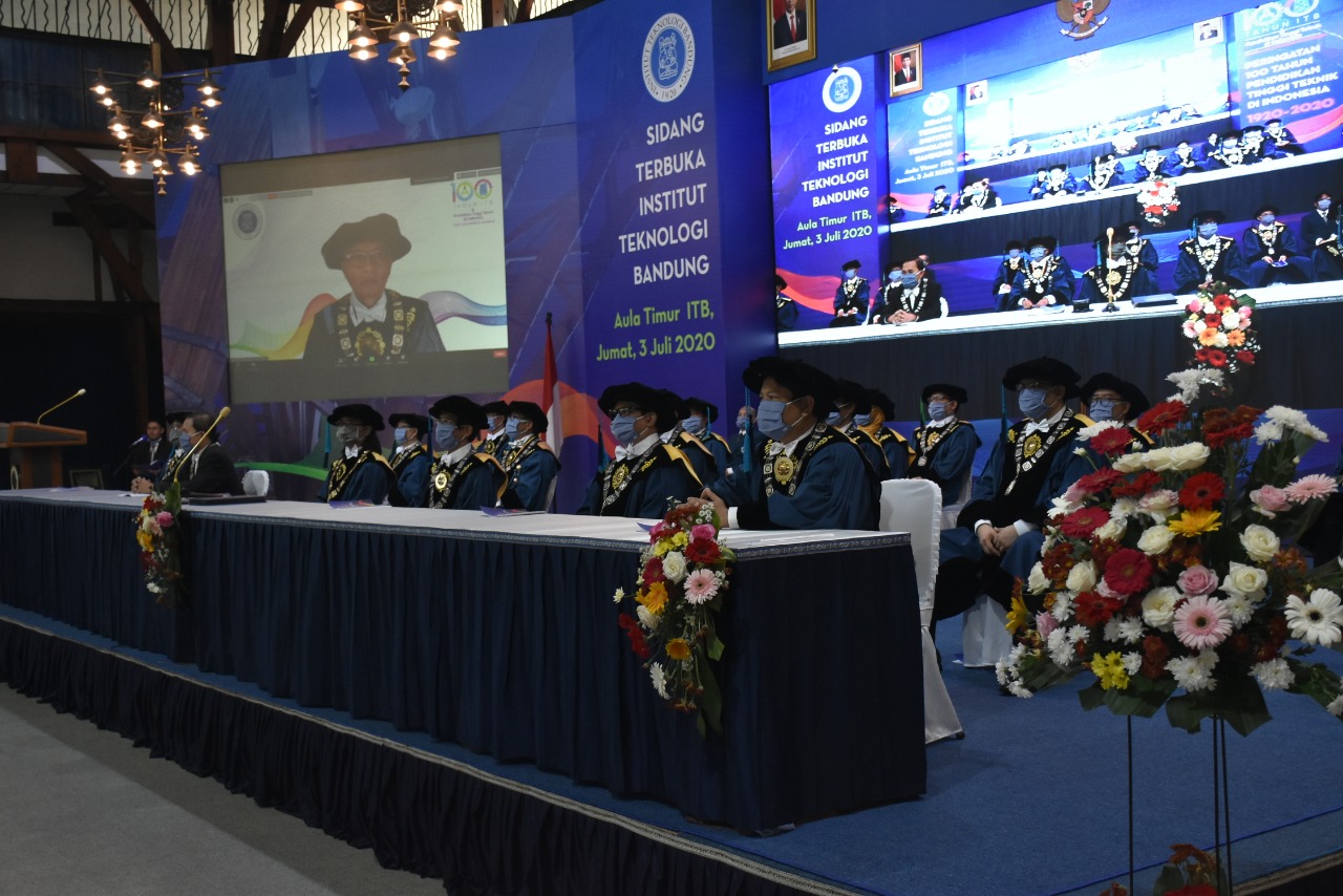 itb-gelar-sidang-terbuka-peringatan-100-tahun-ptti