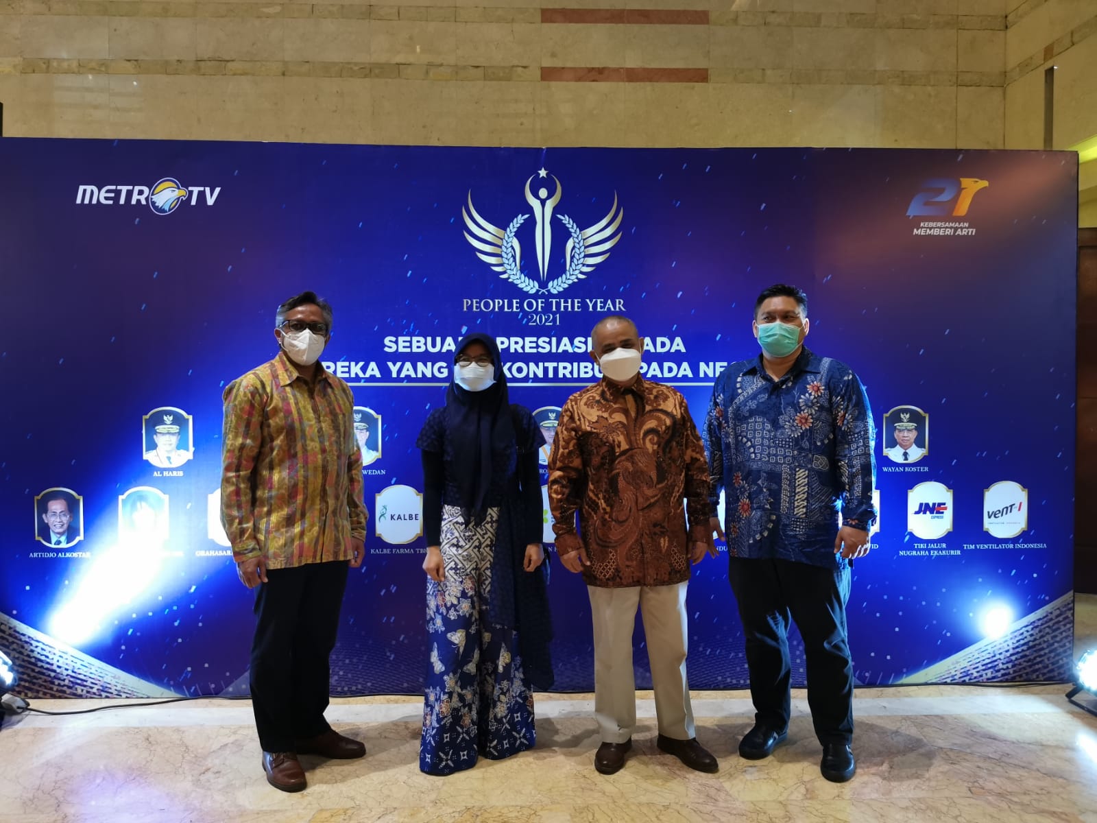 syarif-hidayat-and-vent-i-team-achieved-the-2021-people-of-the-year-award