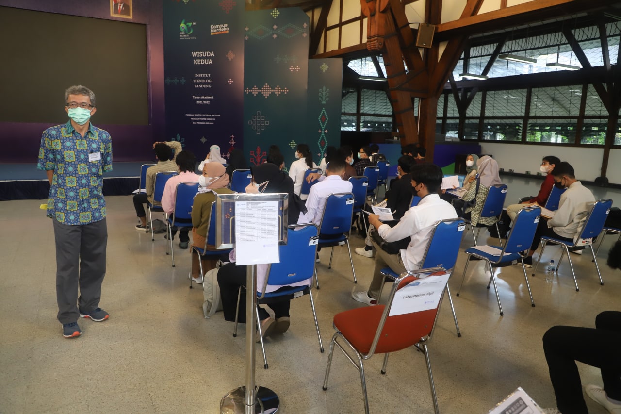 peserta-lebih-siap-dan-tertib-pelaksanaan-utbk-gelombang-ii-di-itb-berjalan-lancar
