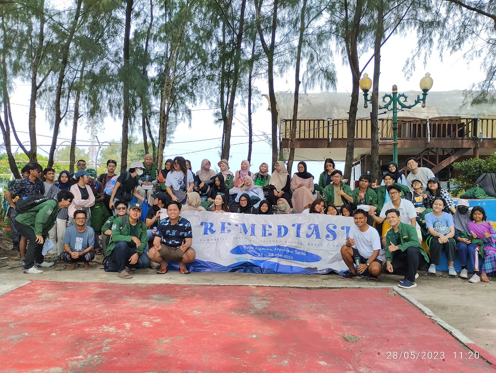 remediasi-a-community-service-on-pramuka-island-by-hmtl-itb
