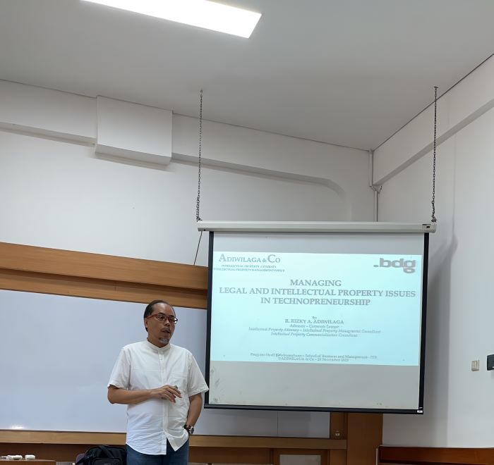 kuliah-tamu-sbm-itb-technopreneur-wajib-siapkan-diri-hadapi-risiko-hukum