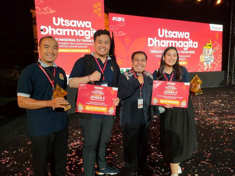 mahasiswa-itb-juara-3-membaca-sloka-di-kompetisi-utsawa-dharmagita-xv