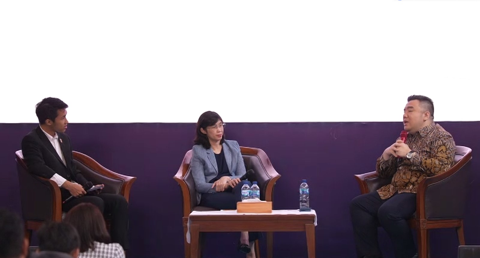 bahas-penerapan-pilar-esg-infest-2024-berikan-dua-sudut-pandang-berbeda
