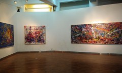 soemardja-gallery-held-exhibition-of-abstract-paintings-by-self-taught-painter
