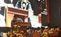itb-lahirkan-1434-sarjana-magister-dan-doktor-pada-bulan-april-2018